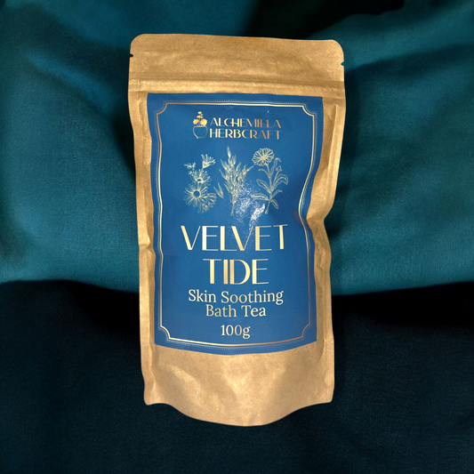 Velvet Tide Bath Tea – Oats, Calendula & Chamomile Skin Soak